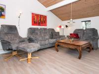 Půdorys ubytování Four-Bedroom Holiday home in Oksbøl 18