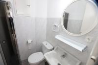 Kúpeľňa v ubytovaní COSTA DAURADA APARTAMENTS - San Remo