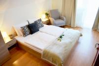 Posteľ alebo postele v izbe v ubytovaní Gyula Wellness Villa