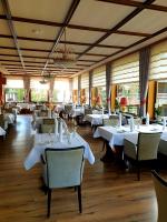 Restaurace v ubytování Hotel Landhaus Höpen