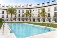 The swimming pool at or close to MIRADOR DEL VALLE