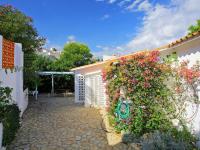 Vonkajšia záhrada v ubytovaní Holiday Home Villa Cassiopee by Interhome