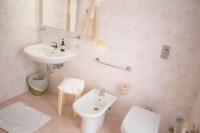 UniHo Hostelにあるバスルーム