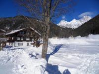 Sattlehnerhof during the winter