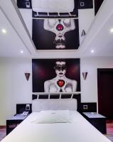 Cama o camas de una habitación en Zouk Hotel