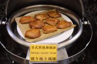 ホテルの敷地内または近くでの食事または食べ物