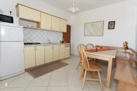 Kuchyň nebo kuchyňský kout v ubytování Holiday Home Irena