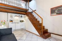 A kitchen or kitchenette at Modern Studio Flat - 3 mins from Duomo Square