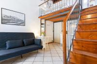 The floor plan of Modern Studio Flat - 3 mins from Duomo Square