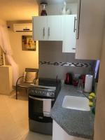 Glynver Apartmentsにあるキッチンまたは簡易キッチン