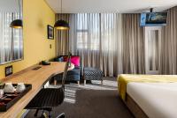Cresta Grande Cape Townにあるベッド