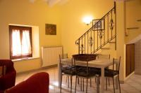 A seating area at LA CASA TRA GLI ULIVI