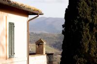 A general mountain view or a mountain view taken from Az apartmant