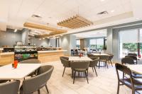 Χώρος καθιστικού στο Holiday Inn - Boone - University Area by IHG