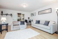 Kuchyň nebo kuchyňský kout v ubytování WelcomeStay Vauxhall St Georges Wharf 2 Bedroom Apartment