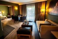 Posteľ alebo postele v izbe v ubytovaní Dion Palace Resort and Spa