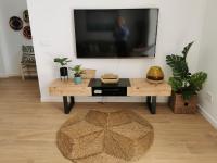 TV a/nebo společenská místnost v ubytování Villa Bahía