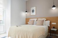 Posteľ alebo postele v izbe v ubytovaní Mayor Suite 3 by FeelFree Rentals