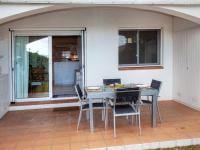Patio nebo venkovní prostory v ubytování Holiday Home Trebol Blanco by Interhome