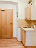 Kuchnia lub aneks kuchenny w obiekcie Golden Wood Apartments