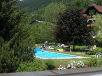 Bazén v ubytovaní Hotel Burgstallerhof alebo v jeho blízkosti