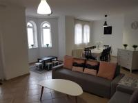 Posedenie v ubytovaní Zoli Apartmanok-Zoli Kölcsey 19 Villa