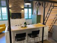 TV a/nebo společenská místnost v ubytování Pedal Apartman Szeged City