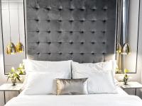 Łóżko lub łóżka w pokoju w obiekcie MINT Boutique Studio Apartments