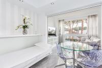 Posezení v ubytování by RIVA - Fantastic 1Bed Apt in Medina Garden of Puerto Banus