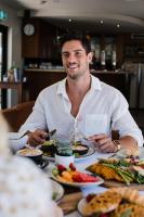 Jídlo v aparthotelu nebo okolí