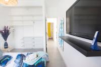TV a/nebo společenská místnost v ubytování Serenity Hawai