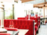 Posezení v ubytování Ibis Saint Étienne - La Terrasse