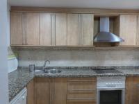 Kuchyň nebo kuchyňský kout v ubytování Apartamento primera linea Isla Canela