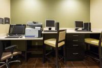Staybridge Suites Atlanta Airportの見取り図または間取り図