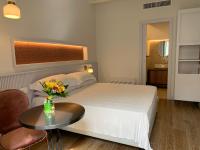 A bed or beds in a room at B&B Raponsoli