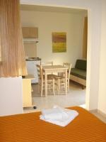 Kuchyň nebo kuchyňský kout v ubytování Margarita Beach Hotel
