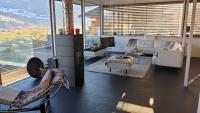 Część wypoczynkowa w obiekcie Glas House - Design Holiday Home