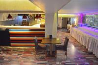The lounge or bar area at Comfort Downtown Istanbul