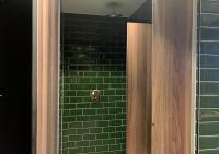 Ein Badezimmer in der Unterkunft Durty Nelly&#39;s Inn