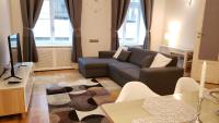 Supreme City Center Apartmentにあるテレビまたはエンターテインメントセンター