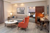 Hyatt Centric Downtown Minneapolisにあるシーティングエリア
