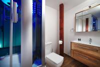 Koupelna v ubytování Hotel Dymník