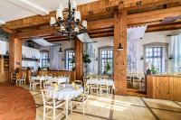 Εστιατόριο ή άλλο μέρος για φαγητό στο Malom Hotel