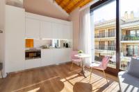 Kuchyňa alebo kuchynka v ubytovaní Apartamentos Casapalma Centro Histórico