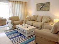 Posezení v ubytování Apartment Tor Serena by Interhome