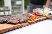 ホテルの敷地内または近くでの食事または食べ物