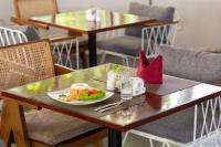 Jídlo v hotelu nebo okolí