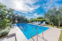 Bazén v ubytování Villa Sukošan - Adriatic Luxury Villas nebo v jeho okolí