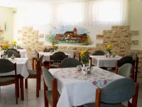 Posezení v ubytování Hotel Pension Kirschstein