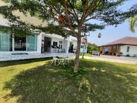 Pon Resort - Housity
